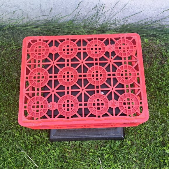 Vintage Coca-Cola Plastic Crate - Picture 5 of 10